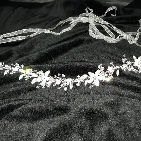 Rhinestone belt for wedding dress - Picture 2 of 2